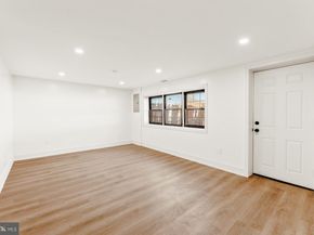 12457 Barbary Road, Philadelphia PA 19154