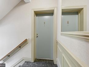 1405 E Abingdon Drive 1, Alexandria VA 22314