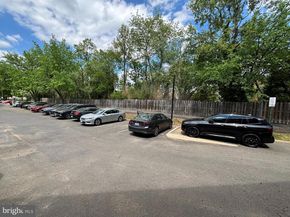 1405 E Abingdon Drive 1, Alexandria VA 22314