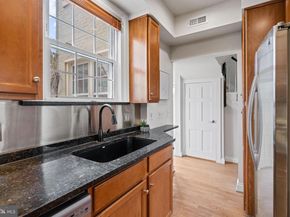 3308 Cathedral Avenue NW, Washington DC 20008