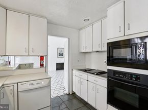 605 Arbutus Street, Philadelphia PA 19119
