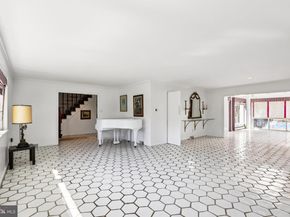 605 Arbutus Street, Philadelphia PA 19119