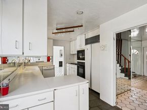 605 Arbutus Street, Philadelphia PA 19119