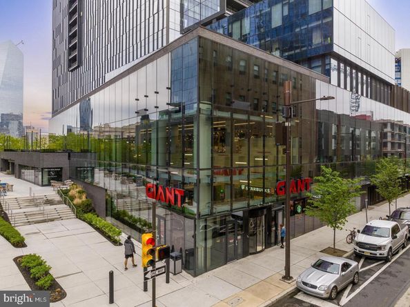 2200 Arch Street 514, Philadelphia PA 19103