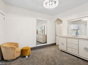 6430 N Smedley Street, Philadelphia PA 19126