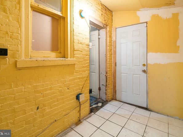 2728 N Newkirk Street, Philadelphia PA 19132