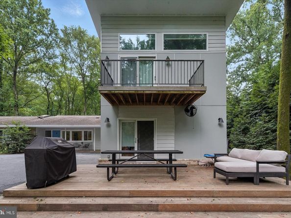 8216 Fenway Road, Bethesda MD 20817
