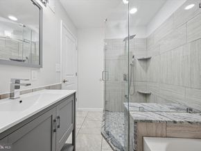 1535 S Chadwick Street, Philadelphia PA 19146
