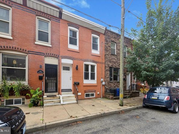 1535 S Chadwick Street, Philadelphia PA 19146