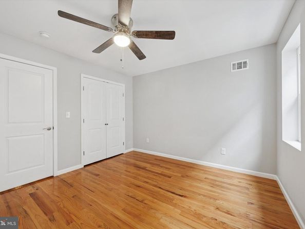 1535 S Chadwick Street, Philadelphia PA 19146
