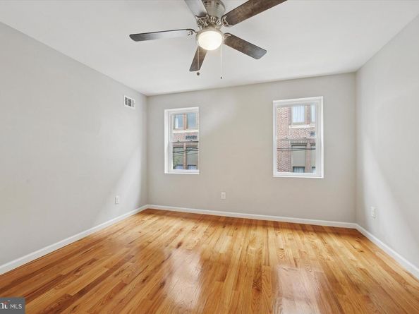 1535 S Chadwick Street, Philadelphia PA 19146