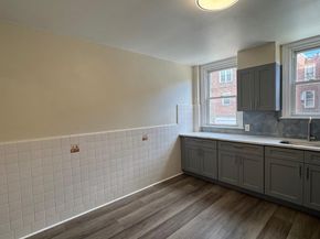 3251 Saint Vincent Street, Philadelphia PA 19149