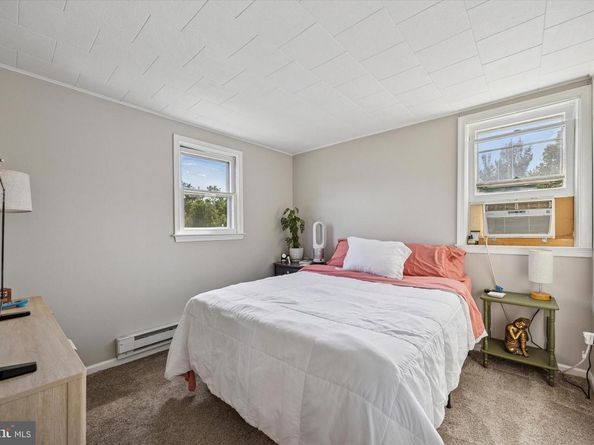 413 N Pine Street, Langhorne PA 19047