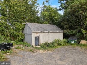 413 N Pine Street, Langhorne PA 19047