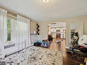 413 N Pine Street, Langhorne PA 19047