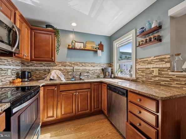 413 N Pine Street, Langhorne PA 19047