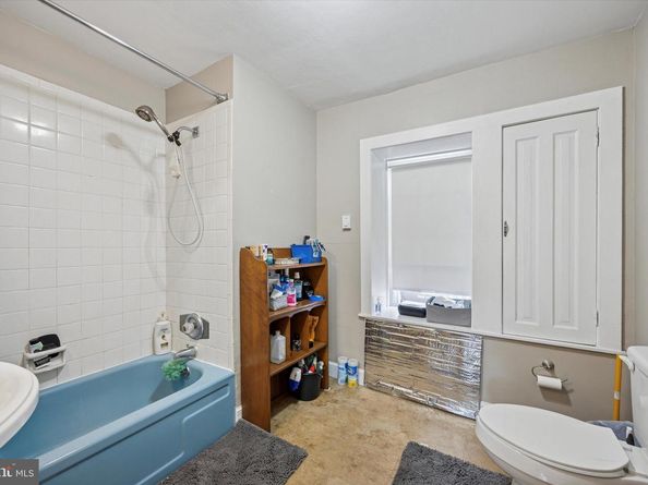 413 N Pine Street, Langhorne PA 19047