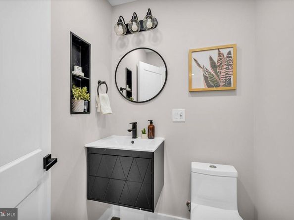 1126 Mifflin Street, Philadelphia PA 19148