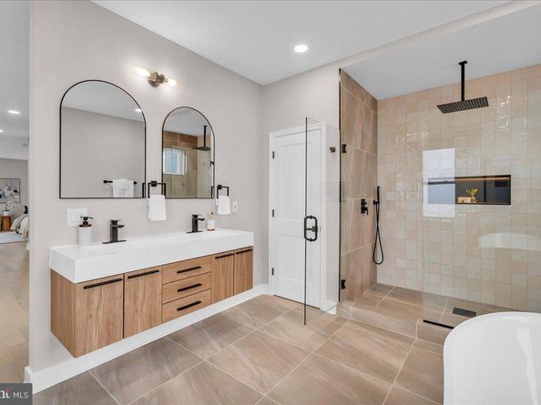 1126 Mifflin Street, Philadelphia PA 19148