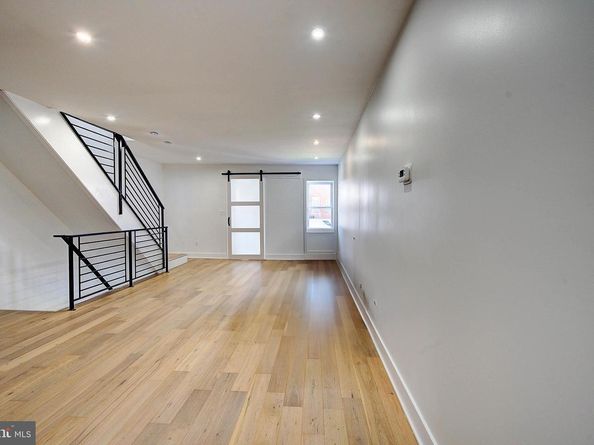 5736 Reedland Street, Philadelphia PA 19143
