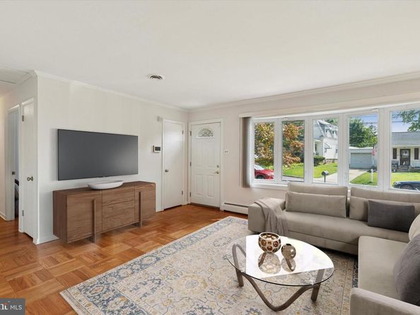 1948 Lukens Avenue, Willow Grove PA 19090