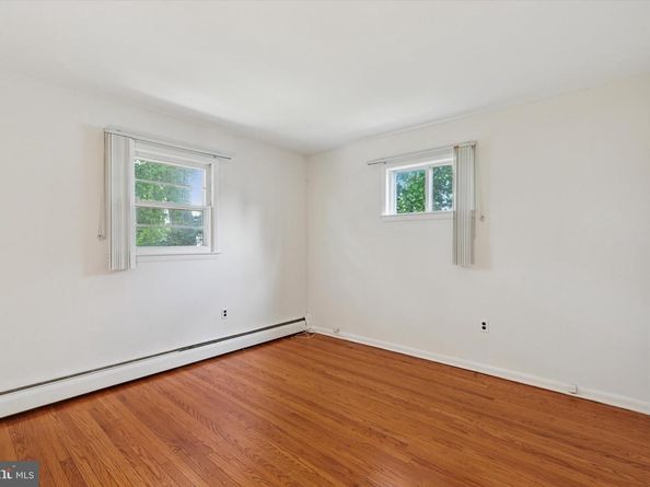 1948 Lukens Avenue, Willow Grove PA 19090