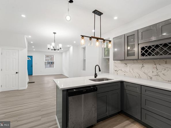 5514 Broomall Street, Philadelphia PA 19143