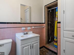 6040 Lawndale Avenue, Philadelphia PA 19111