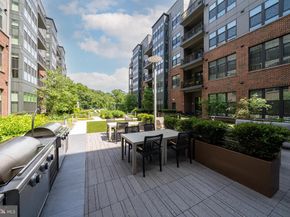 1761 Old Meadow Road 102, Mclean VA 22102