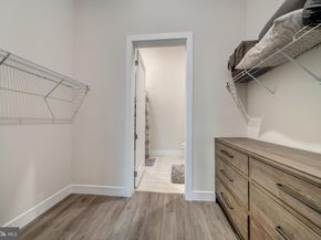 1761 Old Meadow Road 102, Mclean VA 22102