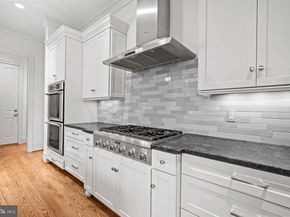 4801 29TH Street N, Arlington VA 22207