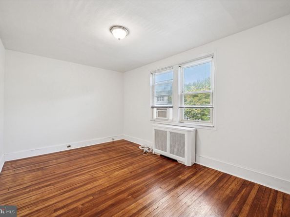 924 Pitman Avenue, Darby PA 19023