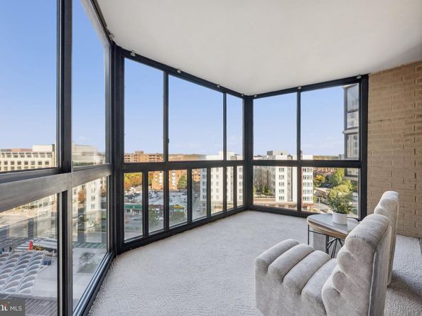 900 N Stafford Street 915, Arlington VA 22203