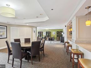 900 N Stafford Street 915, Arlington VA 22203