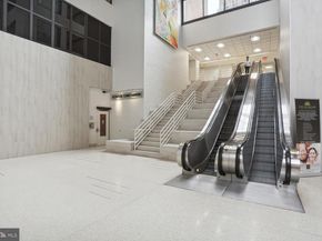 900 N Stafford Street 915, Arlington VA 22203