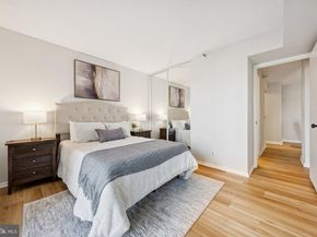 900 N Stafford Street 915, Arlington VA 22203