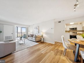 900 N Stafford Street 915, Arlington VA 22203