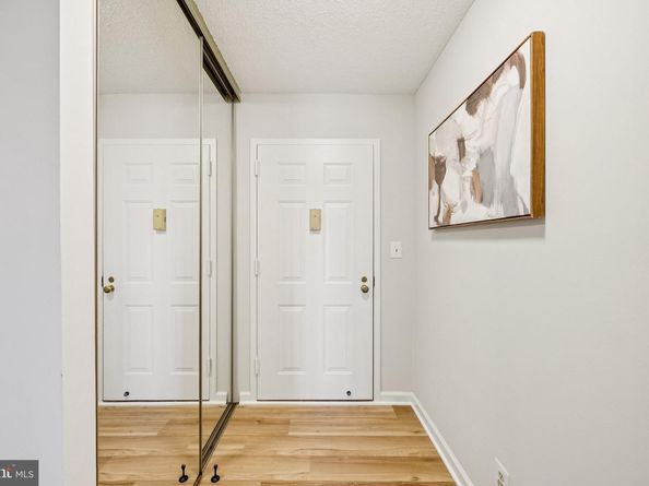 900 N Stafford Street 915, Arlington VA 22203