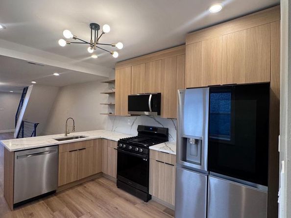 1325 S 54TH Street, Philadelphia PA 19143