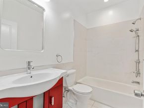 1238 N 6TH Street B, Philadelphia PA 19122