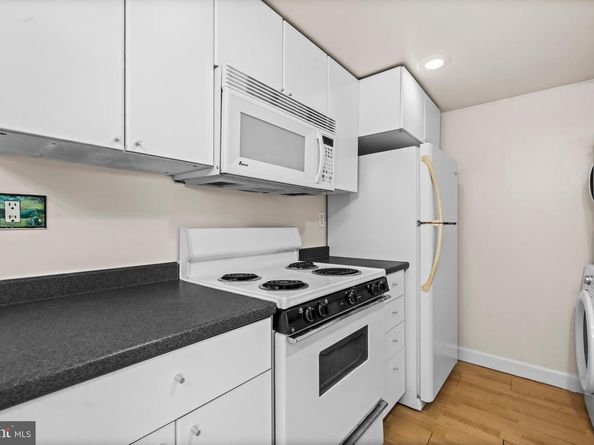 5911 Edsall Road 1209, Alexandria VA 22304