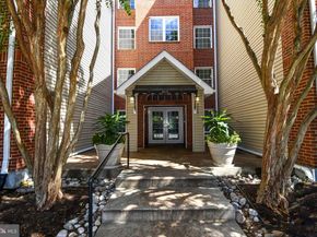 3315 Wyndham Circle 1223, Alexandria VA 22302