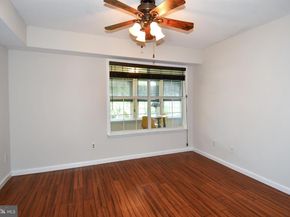 3315 Wyndham Circle 1223, Alexandria VA 22302