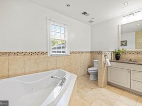 11910 Crayton Court, Herndon VA 20170