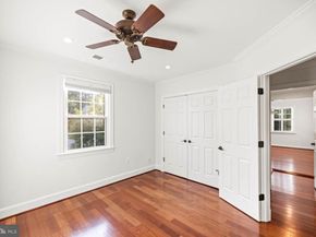 11910 Crayton Court, Herndon VA 20170