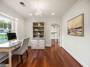 11910 Crayton Court, Herndon VA 20170