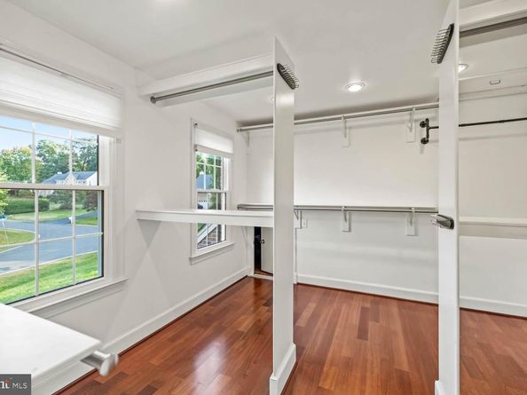 11910 Crayton Court, Herndon VA 20170