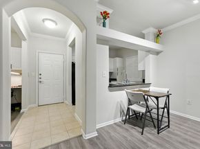 12958 Centre Park Circle 219, Herndon VA 20171