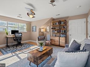 2046 S Shirlington Road, Arlington VA 22204