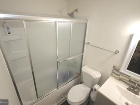 1014 Brethour Court, Sterling VA 20164